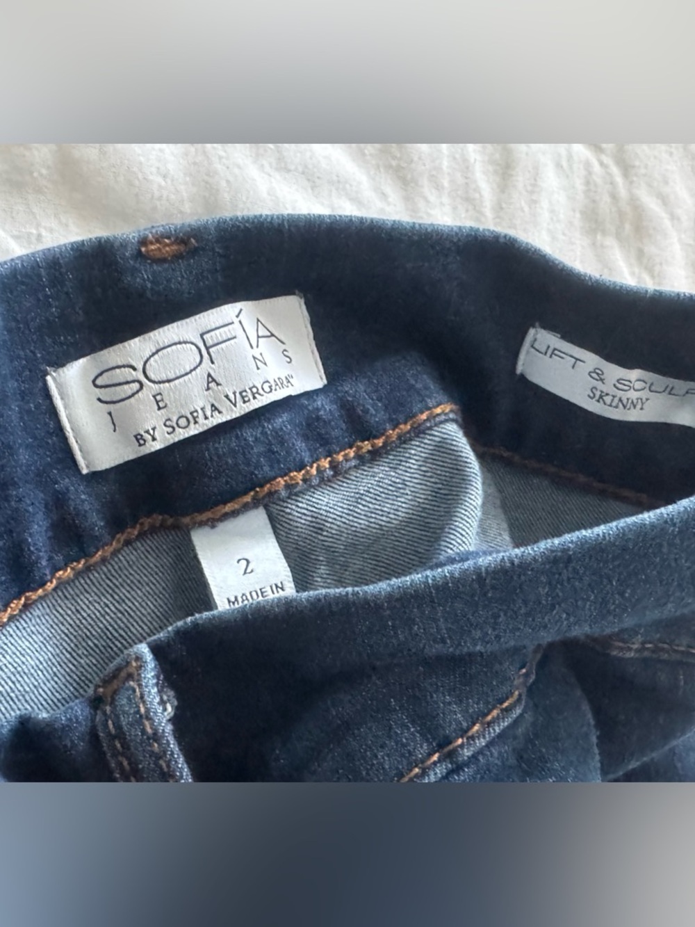 Sofia Vergara Dark Blue Women's Jeans - Classic Slim Fit - Picture 6 of 7